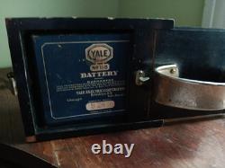 1913 Bulls Eye Lantern ANTIQUE Flashlight Rare Find With Original Battery