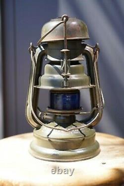 1939 1942s Antique FEUERHAND Lantern Feuerhand 176LU Blue squirt (blue paint)