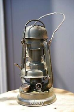 1939 1942s Antique FEUERHAND Lantern Feuerhand 176LU Blue squirt (blue paint)