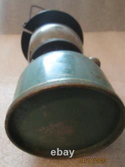 1945 Vintage Antique Coleman 242b Sunshine Of The Night Canada Lantern Lamp