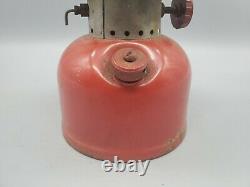 1953 Vintage Coleman 200A Little Red Single Mantle Lamp Lantern 9-53