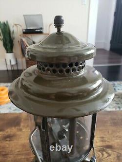 1958 US Military Coleman Gas Lantern Quadrant Globe Funnel