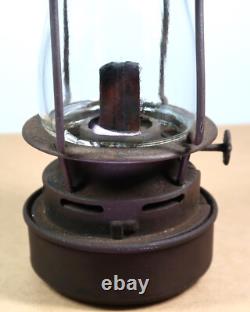 ANTIQUE DIETZ SPORT SKATER LANTERN OIL LAMP with H2 GLOBE ALL ORIGINAL