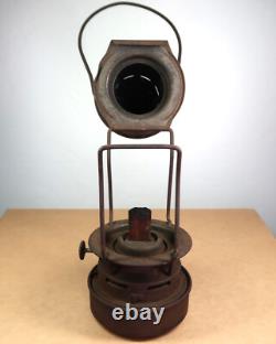 ANTIQUE DIETZ SPORT SKATER LANTERN OIL LAMP with H2 GLOBE ALL ORIGINAL