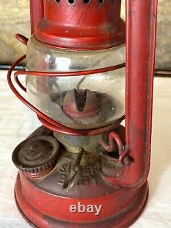 ANTIQUE FEUERHAND SUPER BABY W. GERMANY No. 175 OIL LAMP/LANTERN