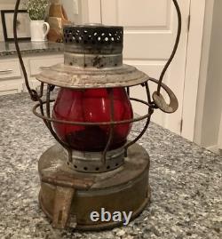 ANTIQUE RAILROAD LANTERN HANDLAN BRAND ST. LOUIS USA Prop Of Ct & Es Red