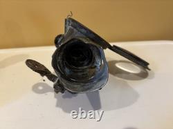 ANTIQUE ROSE MfG NEVEROUT INSULATED BICYCLE KEROSENE SAFETY LAMP LANTERN