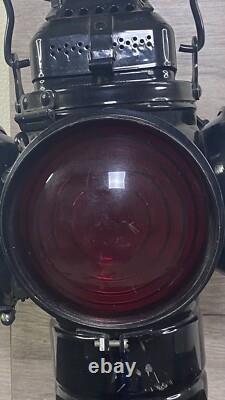 Adlake Non-Sweating Lamp Chicago 4 Way Switch Lantern With Light Vintage