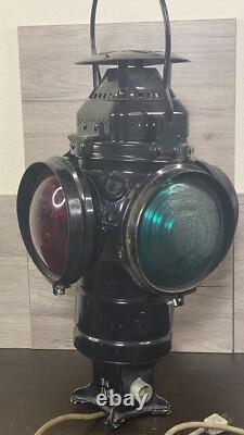 Adlake Non-Sweating Lamp Chicago 4 Way Switch Lantern With Light Vintage