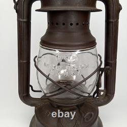Antique 1910s Dietz Little Wizard Kerosene Hurricane Lantern Made In USA Signed