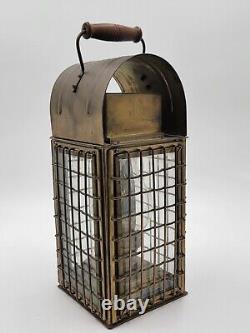 Antique Brass Lantern Junk Light Oil Great Britain Maritime light #2147. VG Cond