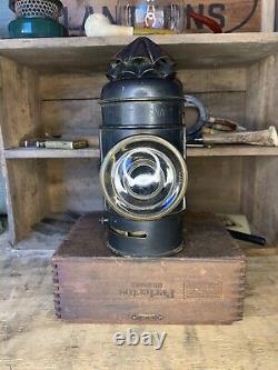 Antique Brass Perko Dark Lantern/Marine Signal Lantern-Mint-Leak Tested & Works
