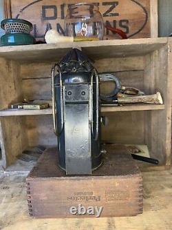 Antique Brass Perko Dark Lantern/Marine Signal Lantern-Mint-Leak Tested & Works