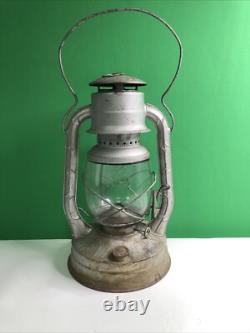 Antique Dietz D-Lite No. 2 Railroad Lantern Train Lamp Kerosene Oil Made In USA