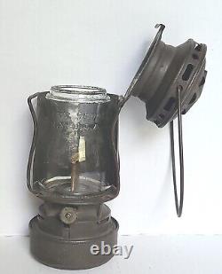 Antique Dietz Sport Skaters Lantern Patent 7/04 5/08 2/14 Scout H1 Globe NY