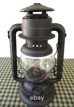 Antique Lantern DIETZ Large WIZARD, Oil Kerosene Lamp, 1918, Loc Nob Shade, 1914