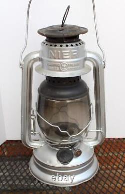 Antique Nier Feuerhand No. 260 Lantern Made In Germany With Globe