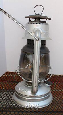 Antique Nier Feuerhand No. 260 Lantern Made In Germany With Globe