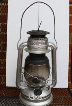 Antique Nier Feuerhand No. 260 Lantern Made In Germany With Globe