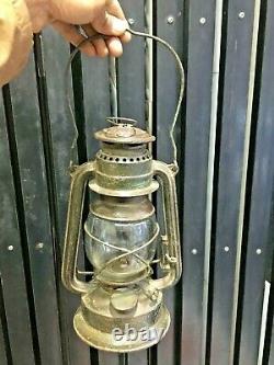 Antique Old Feuerhand No. 270 Kerosene Lamp Lantern Original Glass Germany