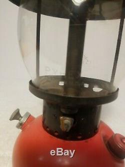 Antique RARE 11/1952 Coleman 200A Black Band Lantern with Original Sunset Globe