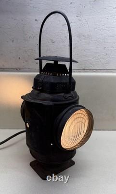 Antique Railroad Lantern The ADLAKE Non-Sweating Lamp CHICAGO
