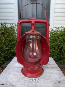 Antique Star Head Light & Lantern Co Railroad Lantern Oil Kerosene