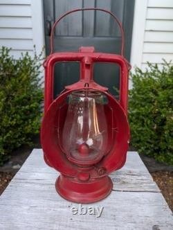 Antique Star Head Light & Lantern Co Railroad Lantern Oil Kerosene