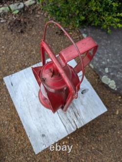 Antique Star Head Light & Lantern Co Railroad Lantern Oil Kerosene