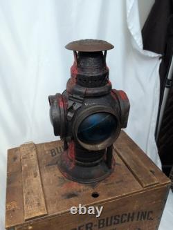 Antique The ADLAKE Non-Sweating Lamp Chicago Railroad Train Switch Lantern