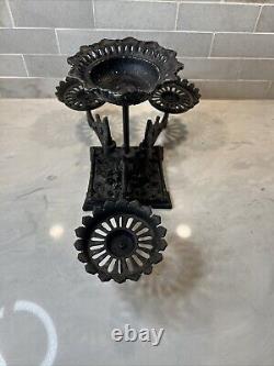 Antique Victorian Cast Iron Swing Arm Oil Lamp Lantern Holder