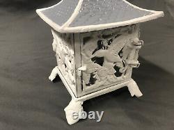 Antique/Vintage Japanese-Style Pagoda Citronella Candle Lantern with Hummingbirds