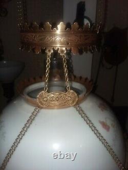 Antique hanging oil/kerosene parlor lamp