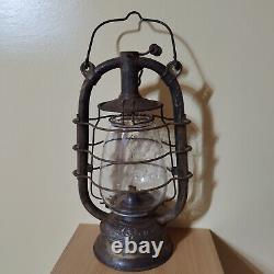 Antique kerosene lantern FEUERHAND 423 Germany glass Ditmar and safety grille