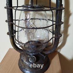 Antique kerosene lantern FEUERHAND 423 Germany glass Ditmar and safety grille