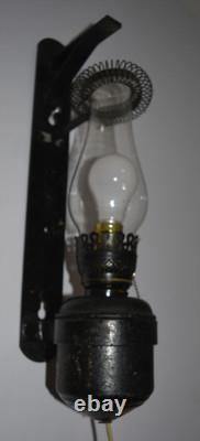 Antique or Vintage Railroad Wall Mount Caboose Lantern Lamp