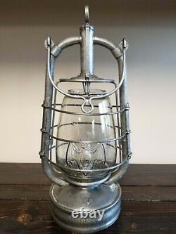 BAT Fledermaus lantern kerosene lamp model 2833 Made in Germany RARE