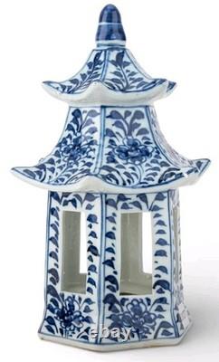 Blue Floral Chinese Porcelain Pagoda Lantern-11h