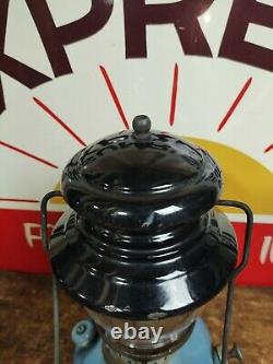 Blue Sears Coleman Model 476-74550 Lantern With Globe Dated 4/1962 Tested Works