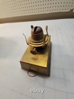 British Brass Oil Ship Train Lamp Lantern Made England Vintage British Brass Oil Ship Train Lamp Lantern Made England Vintage