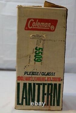 COLEMAN 1969 Lantern 200A 69 Red with Box Single Mantle Works Nice