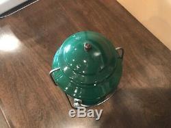 Coleman 200A700 Lantern Green Single Mantle Red Letter Globe WithCase Feb 1981