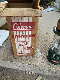 Coleman 220 E Green Lantern -Made in USA 4 1961 with Original Box and Extras HTF