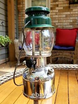 Coleman 242 NL Lantern with Original Box Made in USA 4/1932 Museum Quality