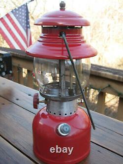 Coleman Beautiful Vintage 200A Single Mantel RED Lantern, Dated May 1956