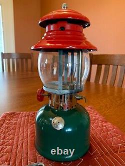 Coleman Christmas Lantern, No. 200, 4-51 Pristine Condition With Box And Manuals