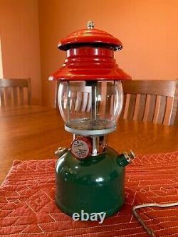 Coleman Christmas Lantern, No. 200, 4-51 Pristine Condition With Box And Manuals