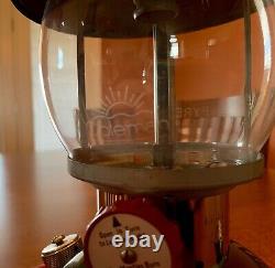 Coleman Christmas Lantern, No. 200, 4-51 Pristine Condition With Box And Manuals