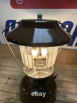 Coleman Lantern Model 275 Double Mantle Dated 7/76 Tested Working with Globe