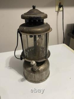 Coleman Vintage Antique Quick Lite Lantern 6/4 date